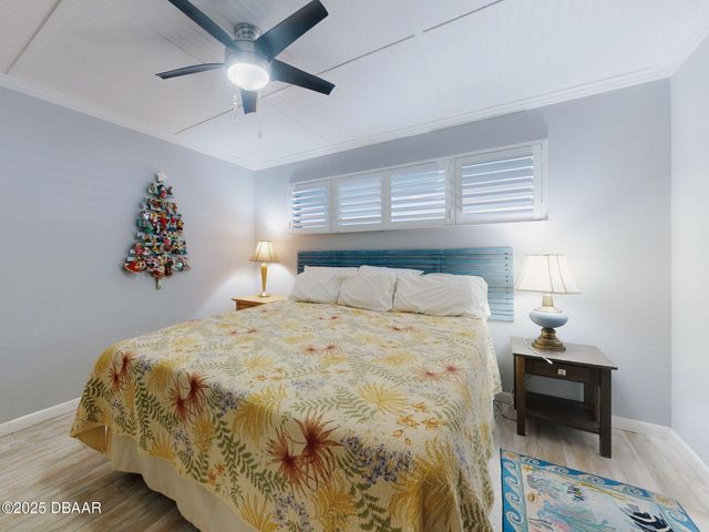 335 N Causeway Apt E5, New Smyrna Beach, FL 32169
