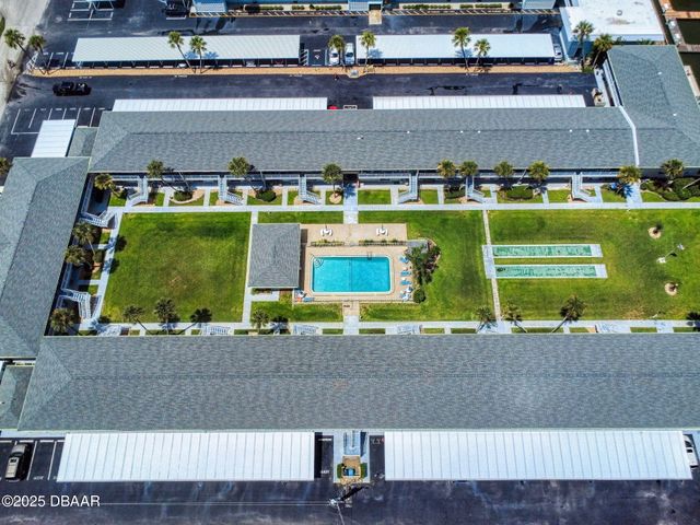 335 N Causeway Apt E5, New Smyrna Beach, FL 32169