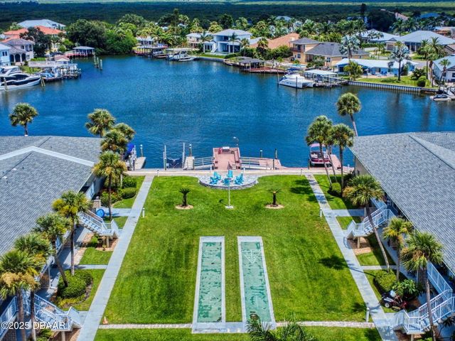 335 N Causeway Apt E5, New Smyrna Beach, FL 32169