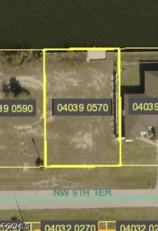 2627 NW 9th TER, Cape Coral, FL 33993