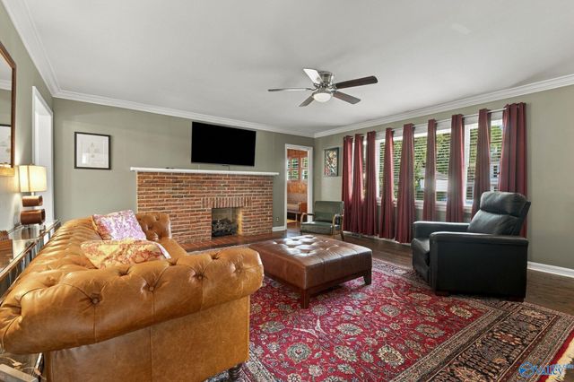 1015 Ward Avenue NE, Huntsville, AL 35801