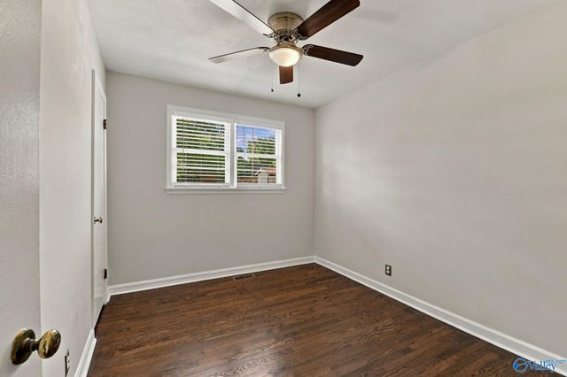 1015 Ward Avenue NE, Huntsville, AL 35801