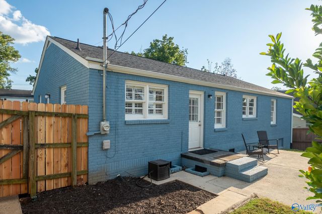 1015 Ward Avenue NE, Huntsville, AL 35801