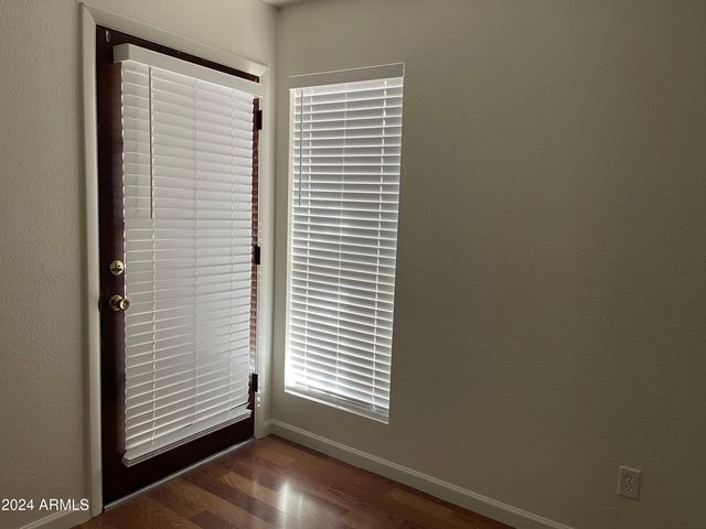 3131 W COCHISE Drive 222, Phoenix, AZ 85051