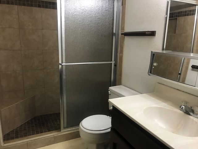 3131 W COCHISE Drive 222, Phoenix, AZ 85051