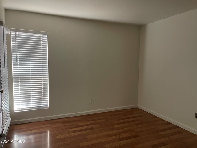 3131 W COCHISE Drive 222, Phoenix, AZ 85051