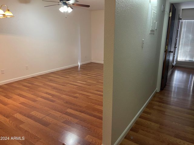 3131 W COCHISE Drive 222, Phoenix, AZ 85051