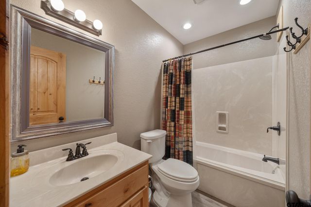 326 Ella Lane, Bullard, TX 75757