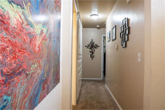 8301 Willow Creek Boulevard, Oklahoma City, OK 73162