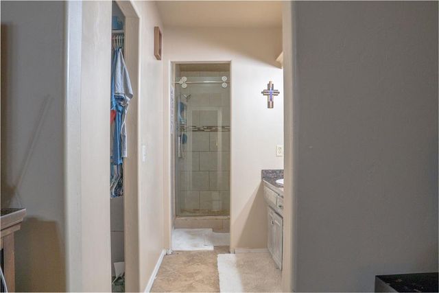 8301 Willow Creek Boulevard, Oklahoma City, OK 73162