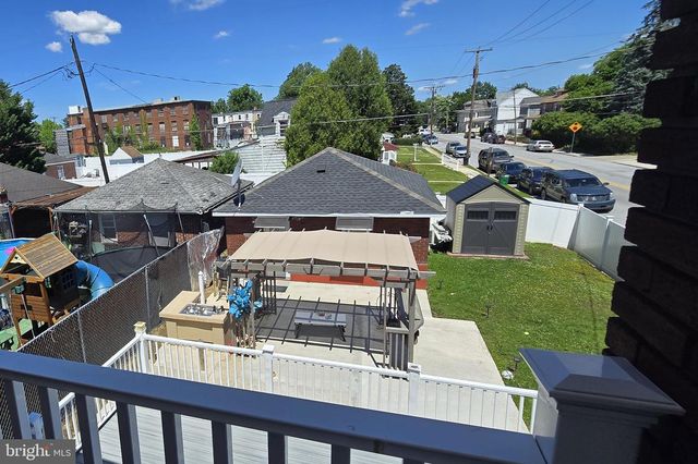 257 E JACKSON ST, York, PA 17403
