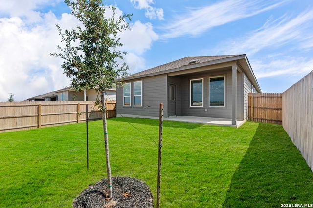 6866 Flores Rd, Spring Branch, TX 78070