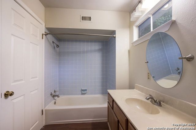 824 Terrell Rd, San Antonio, TX 78209
