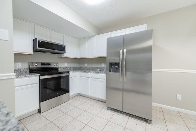 3696 Arbor Drive 1, Lexington, KY 40517