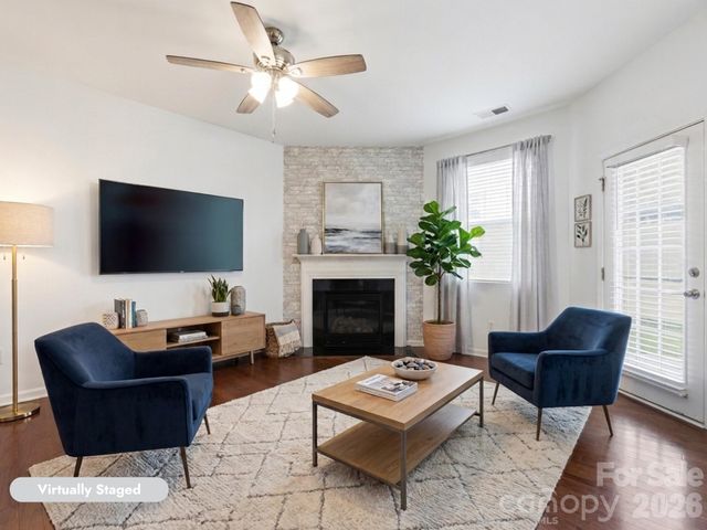 7431 Calhoun Falls Drive, Rock Hill, SC 29732