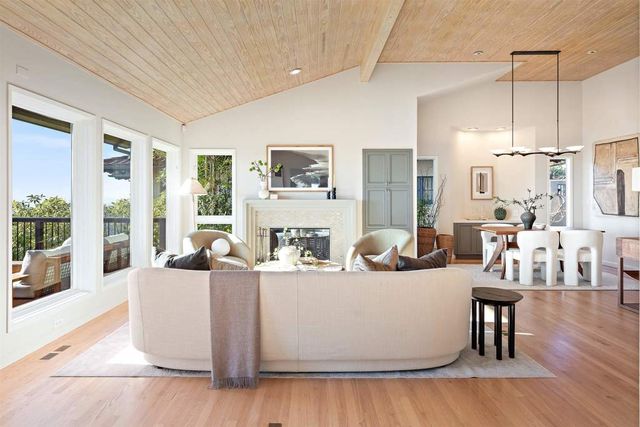 6189 Contra Costa Road, Oakland, CA 94618