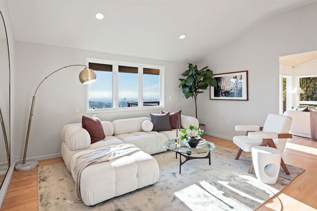 6189 Contra Costa Road, Oakland, CA 94618