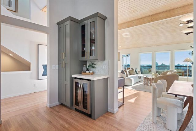 6189 Contra Costa Road, Oakland, CA 94618