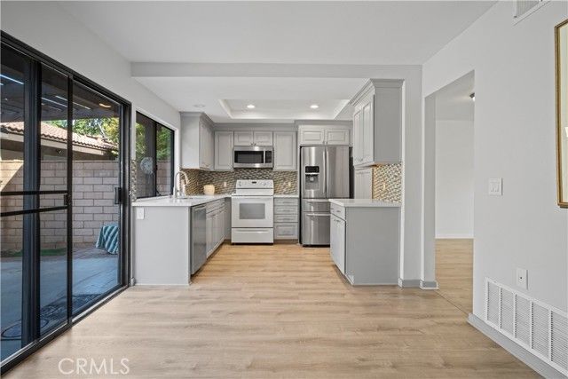 123 S Hollenbeck Avenue, Covina, CA 91723