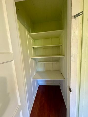 1700 Okana St, Kualapuu, HI 96757