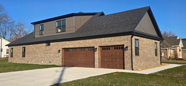 381 S Hartford Avenue, Bolivar, MO 65613