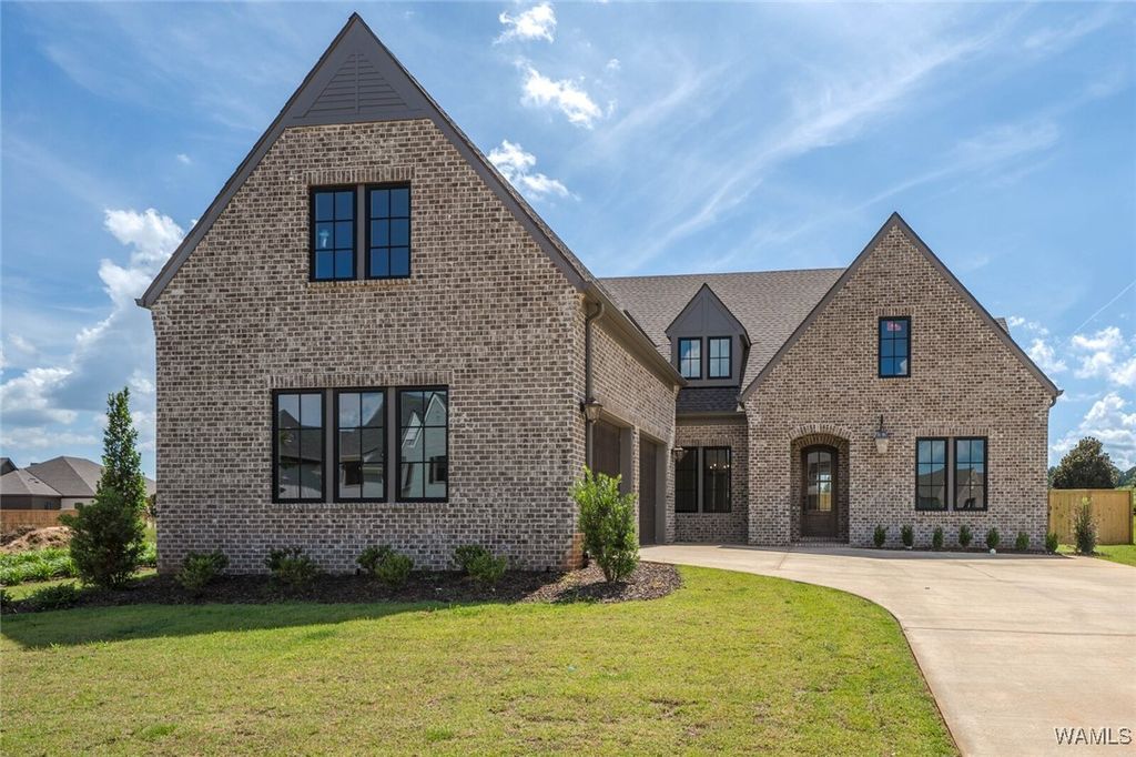 6144 Rosemeade, Tuscaloosa, AL 35406