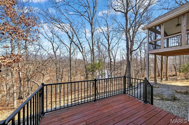 762 Lake Valley Drive, Defiance, MO 63341