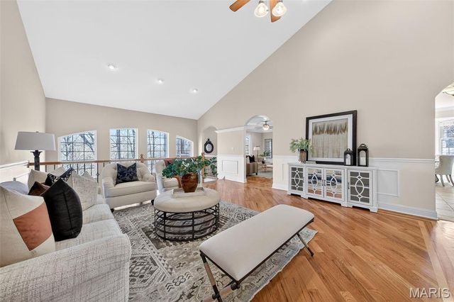 762 Lake Valley Drive, Defiance, MO 63341