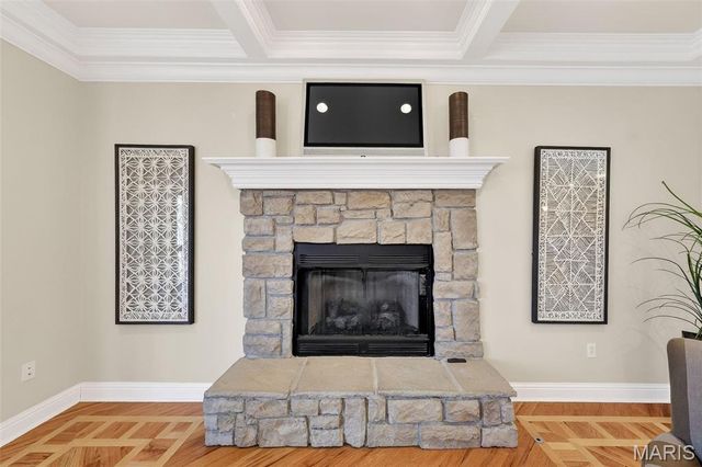 762 Lake Valley Drive, Defiance, MO 63341