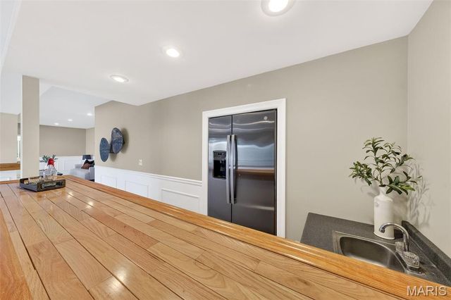 762 Lake Valley Drive, Defiance, MO 63341