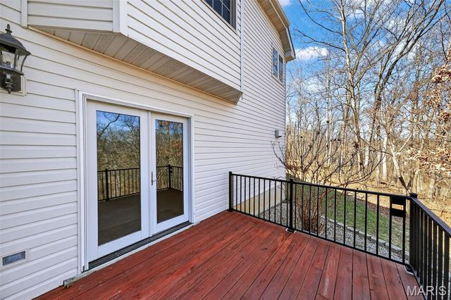 762 Lake Valley Drive, Defiance, MO 63341