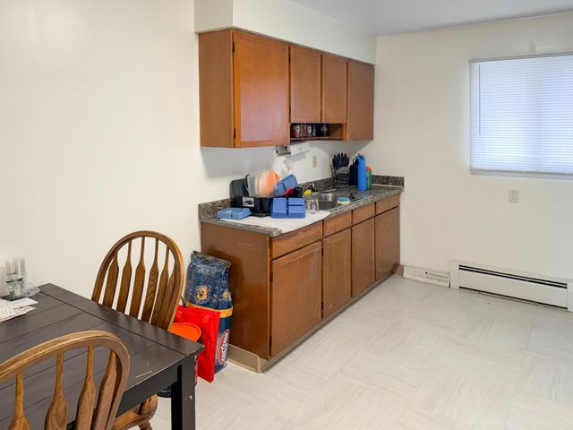 1106 18th Street S, Moorhead, MN 56560