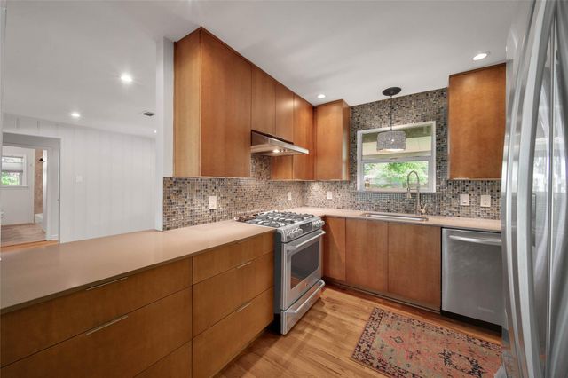 4401 Brookwoods Drive, Houston, TX 77092