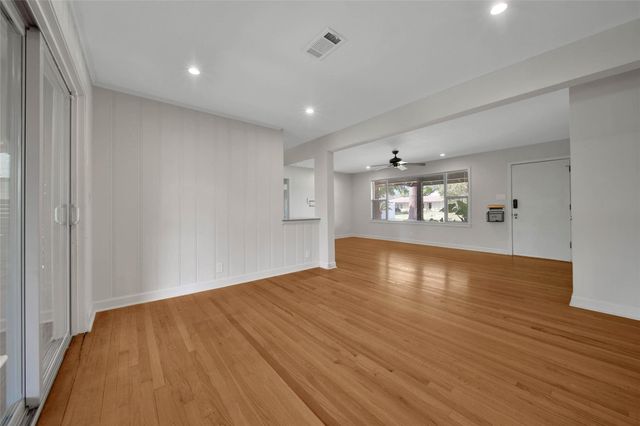 4401 Brookwoods Drive, Houston, TX 77092