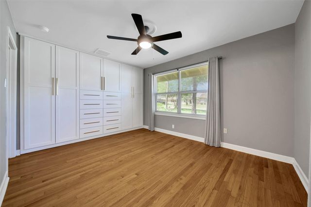 4401 Brookwoods Drive, Houston, TX 77092