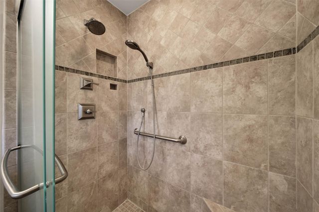 4401 Brookwoods Drive, Houston, TX 77092