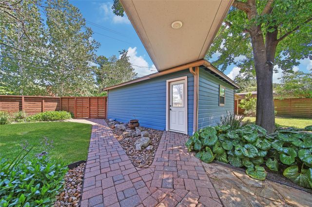 4401 Brookwoods Drive, Houston, TX 77092