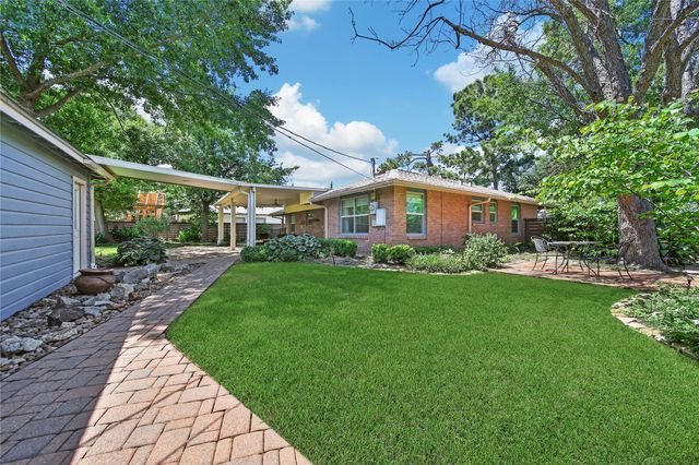 4401 Brookwoods Drive, Houston, TX 77092