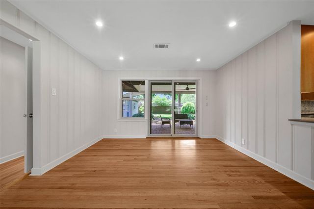 4401 Brookwoods Drive, Houston, TX 77092