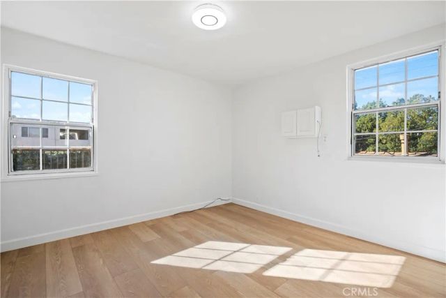 4918 Cahuenga, North Hollywood, CA 91601