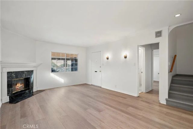 4918 Cahuenga, North Hollywood, CA 91601
