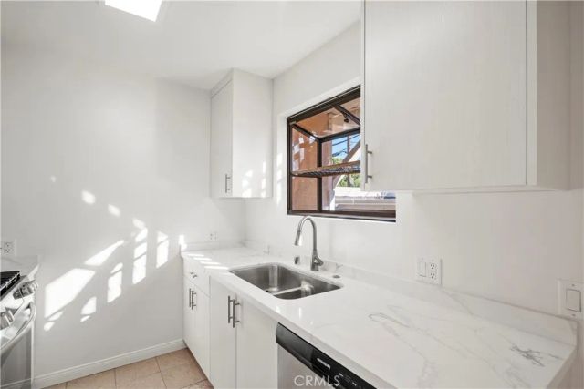 4918 Cahuenga, North Hollywood, CA 91601