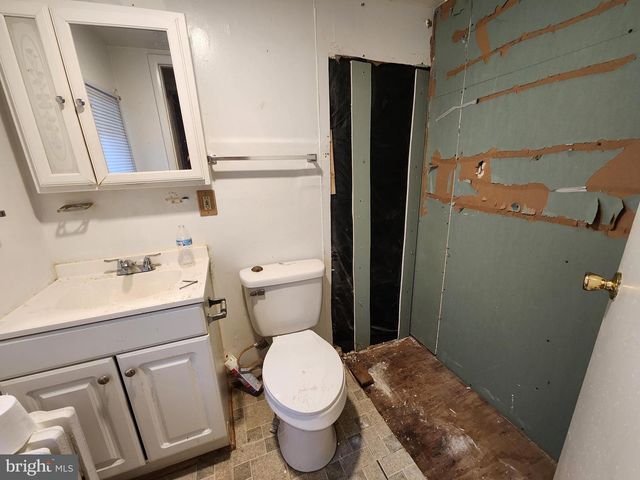 4506 BROOKS ST NE, Washington, DC 20019