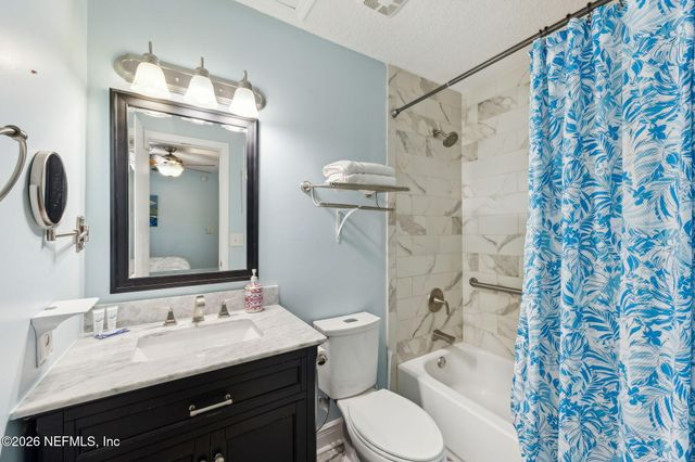 3165 1ST Avenue 15, Fernandina Beach, FL 32034