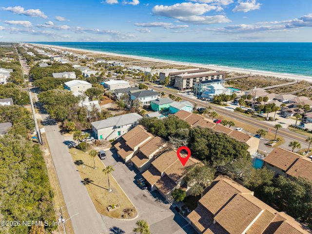 3165 1ST Avenue 15, Fernandina Beach, FL 32034