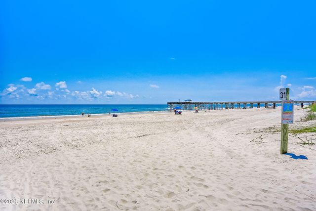 3165 1ST Avenue 15, Fernandina Beach, FL 32034