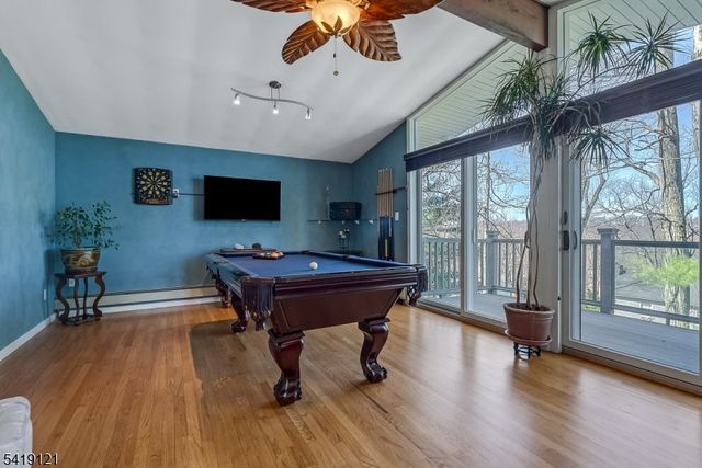 1044 Summit Ln, Mountainside Boro, NJ 07092