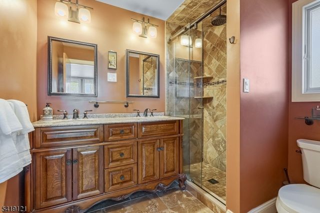 1044 Summit Ln, Mountainside Boro, NJ 07092