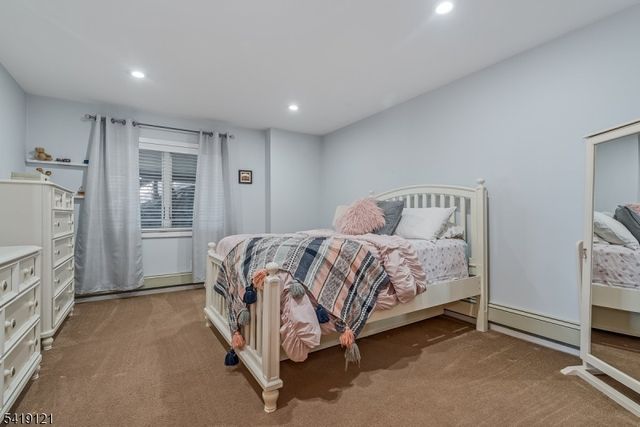 1044 Summit Ln, Mountainside Boro, NJ 07092