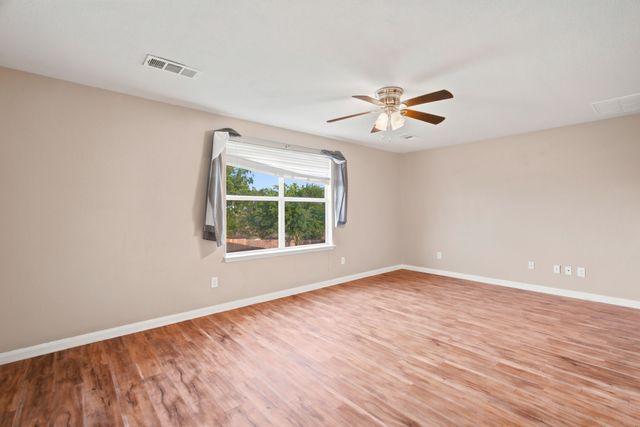 177 Buffalo Ridge Drive, Newark, TX 76071